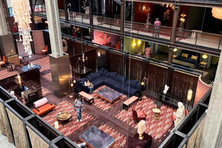 Nilufar hotel