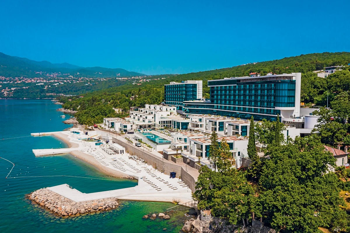 Hilton Costabella Beach Resort Rijeka, aerial